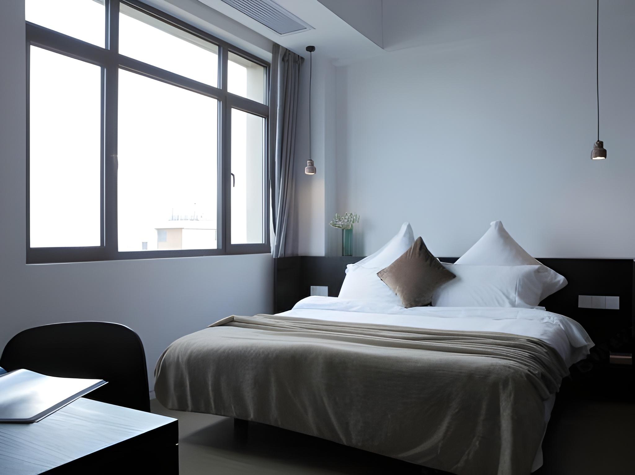Exquisite, Studio, Balcony, Kitchen