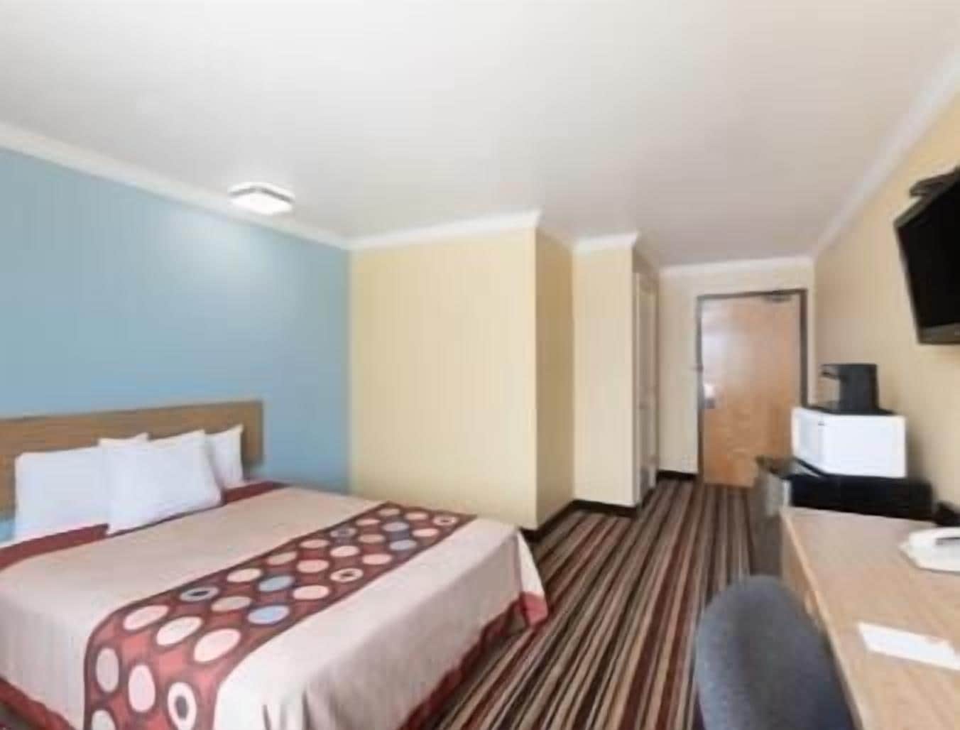 Room, Queen Bed, Accessible