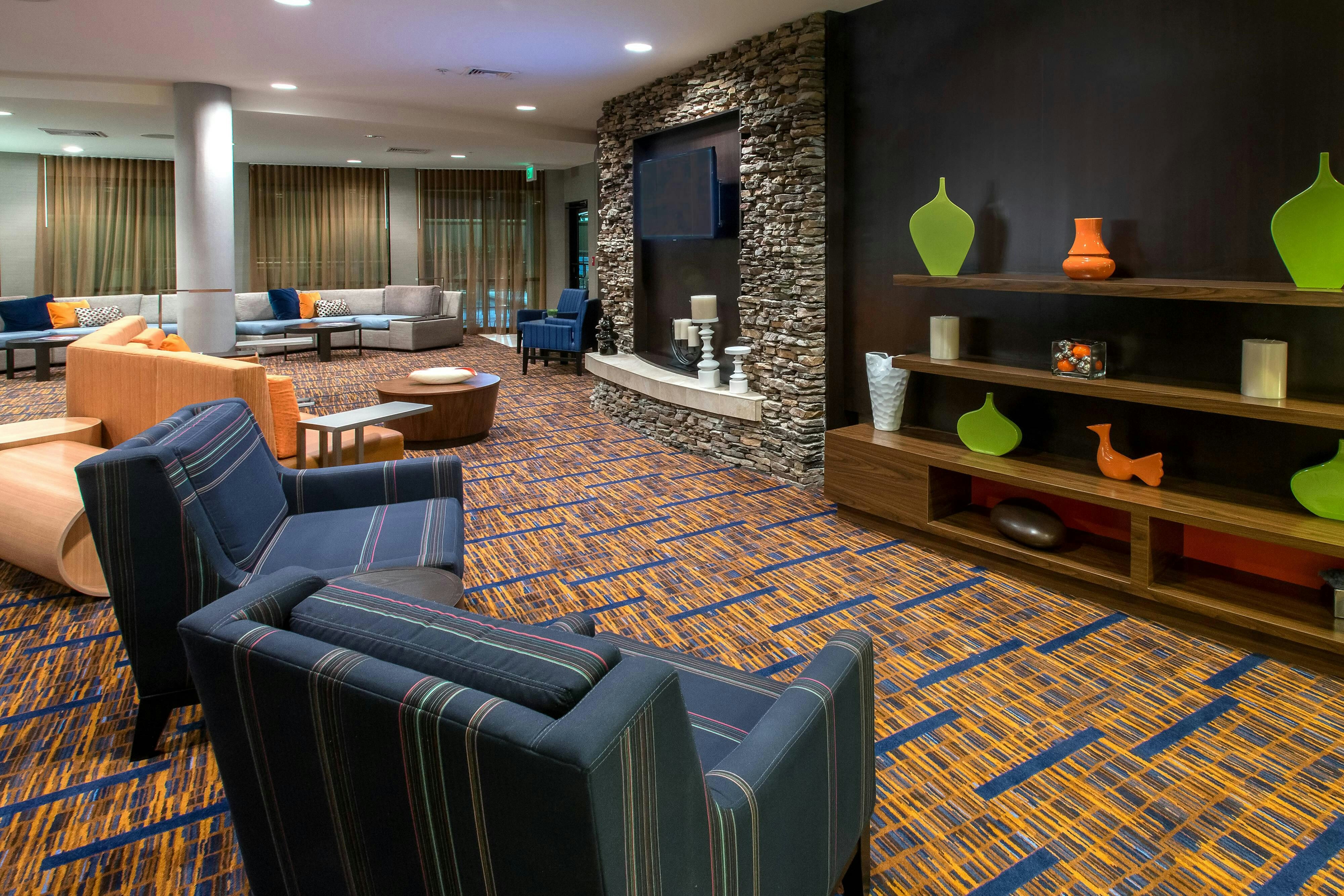 Courtyard by Marriott Albany 14/32
