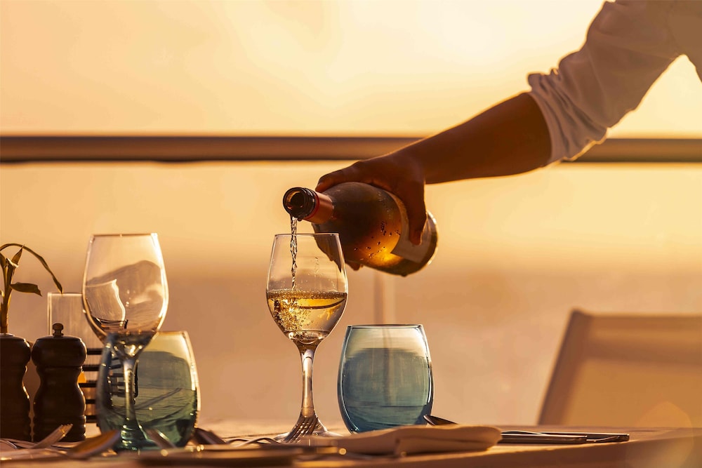 Sonesta Ocean Point Resort - Adults Only 24/50