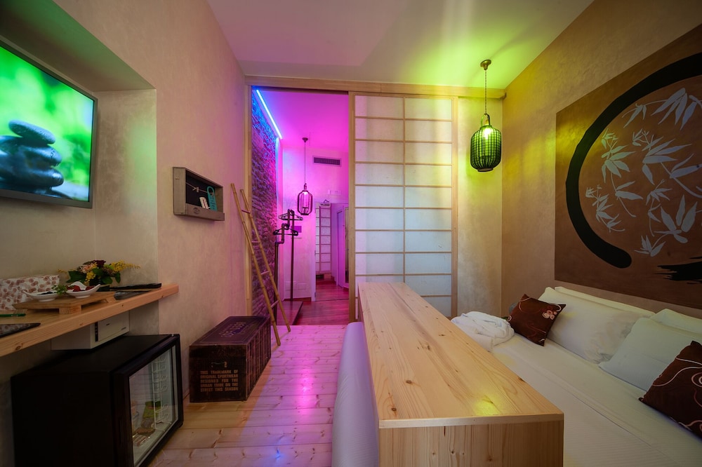 Irooms Pantheon & Navona 36/65