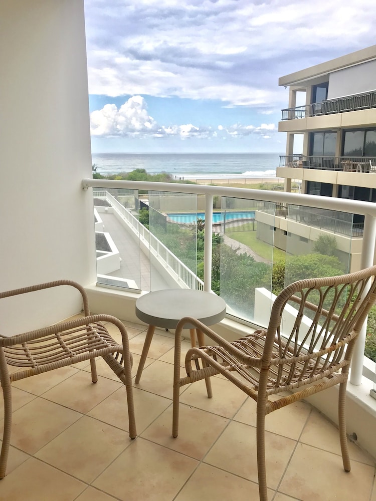REGENCY ON THE BEACH 47/66