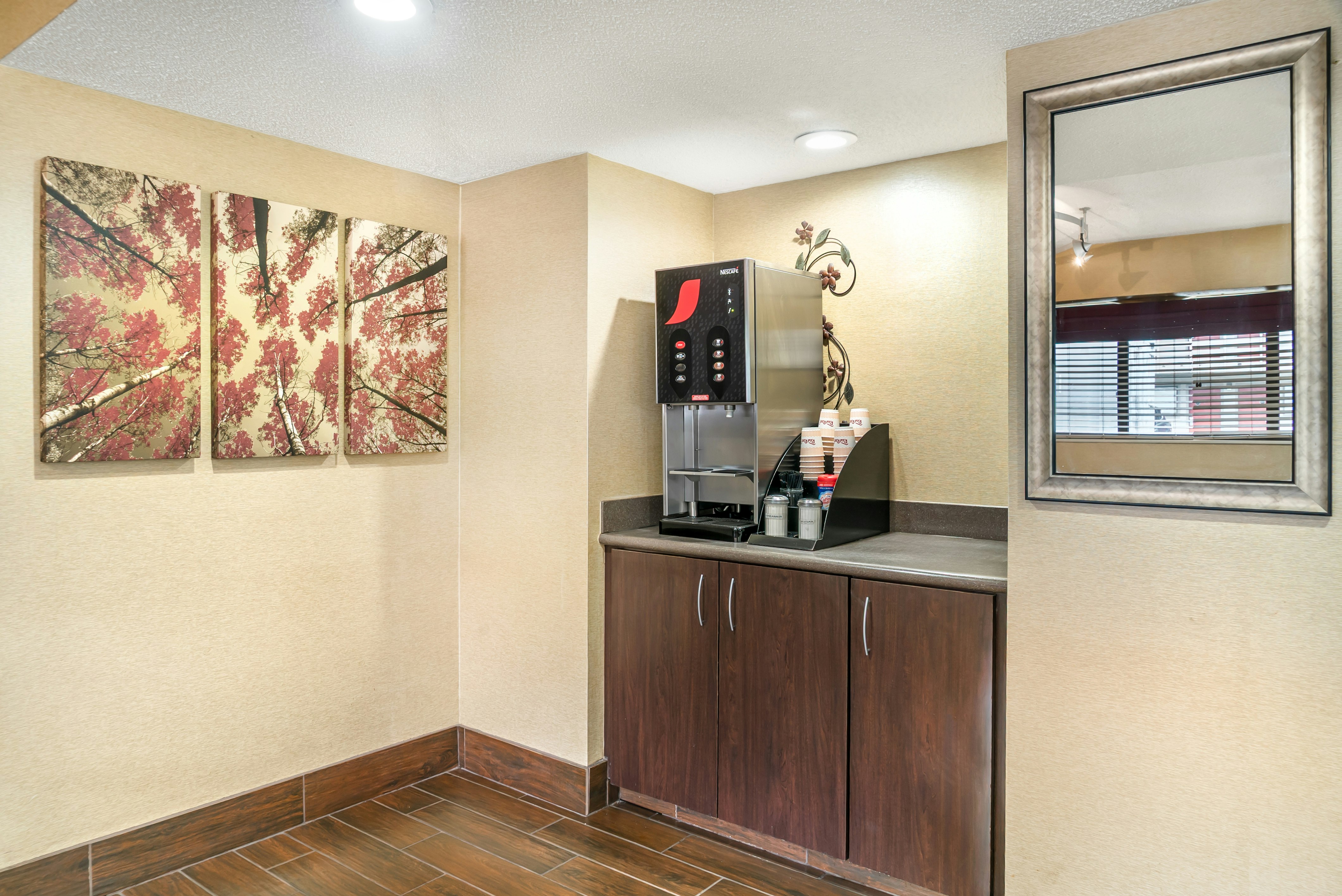 Red Roof Inn Detroit Metro Airport - Taylor 11/29