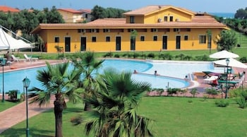 Marina Del Marchese Beach Resort 1/62