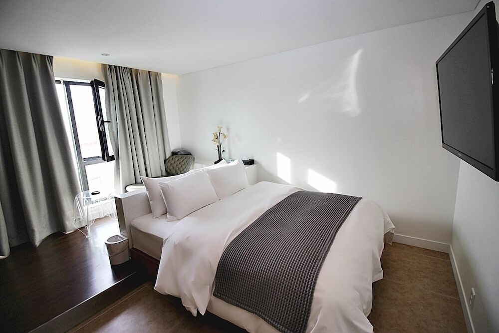 Circle Hotel Seoul 20/25
