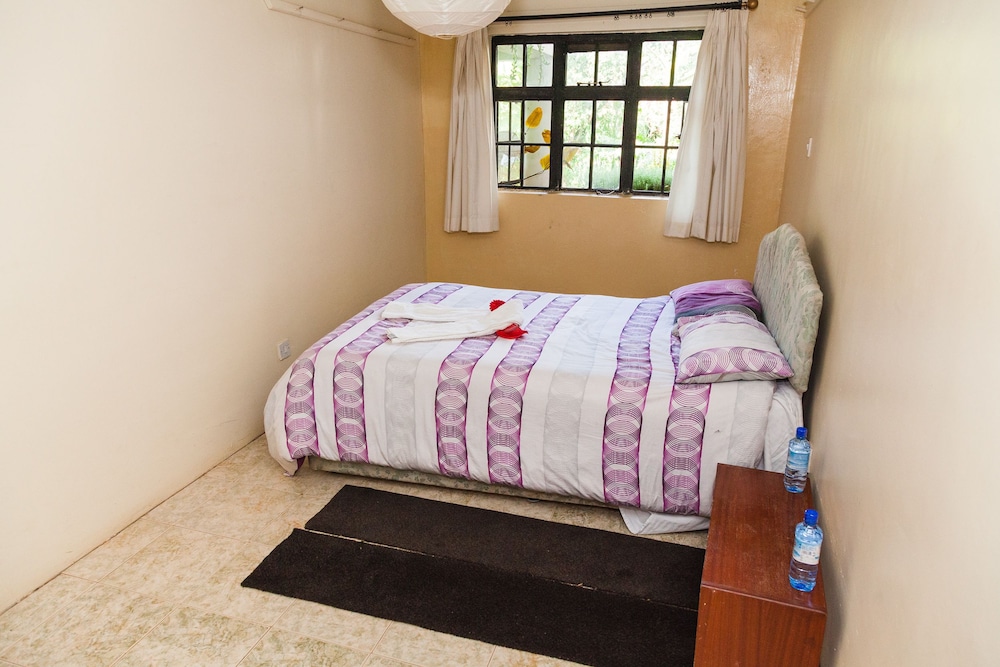 Hope Gardens Guest House 5/29