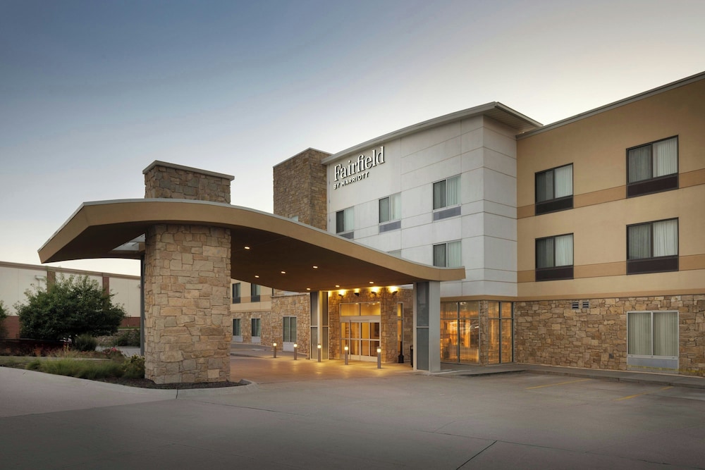 Fairfield Inn And Suites By Marriott Lincoln Southeast 7/64