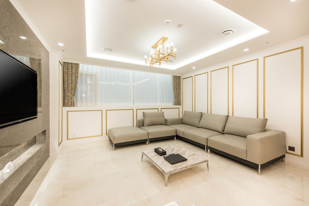 Ena Suite Hotel Namdaemun 40/60