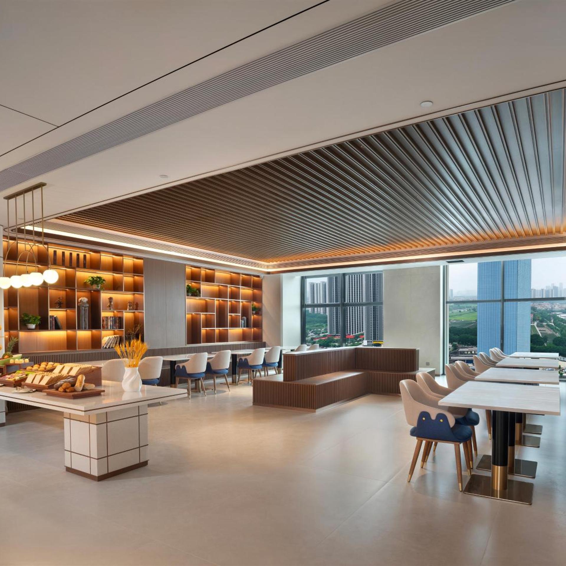 Hilton Garden Inn Foshan Tanzhou ICEC 36/50