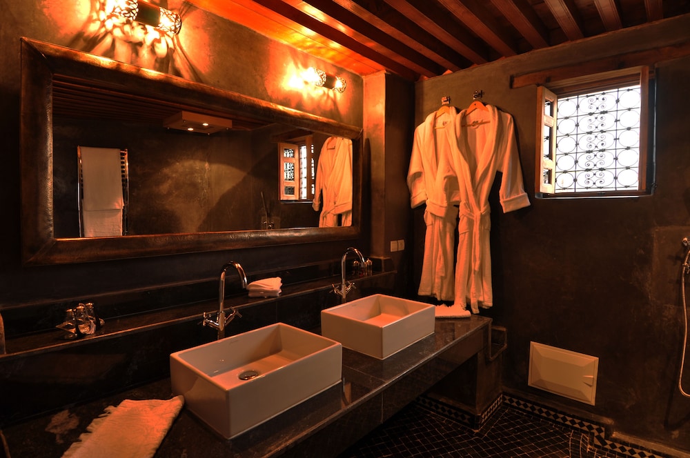 Riad Layla 10/74