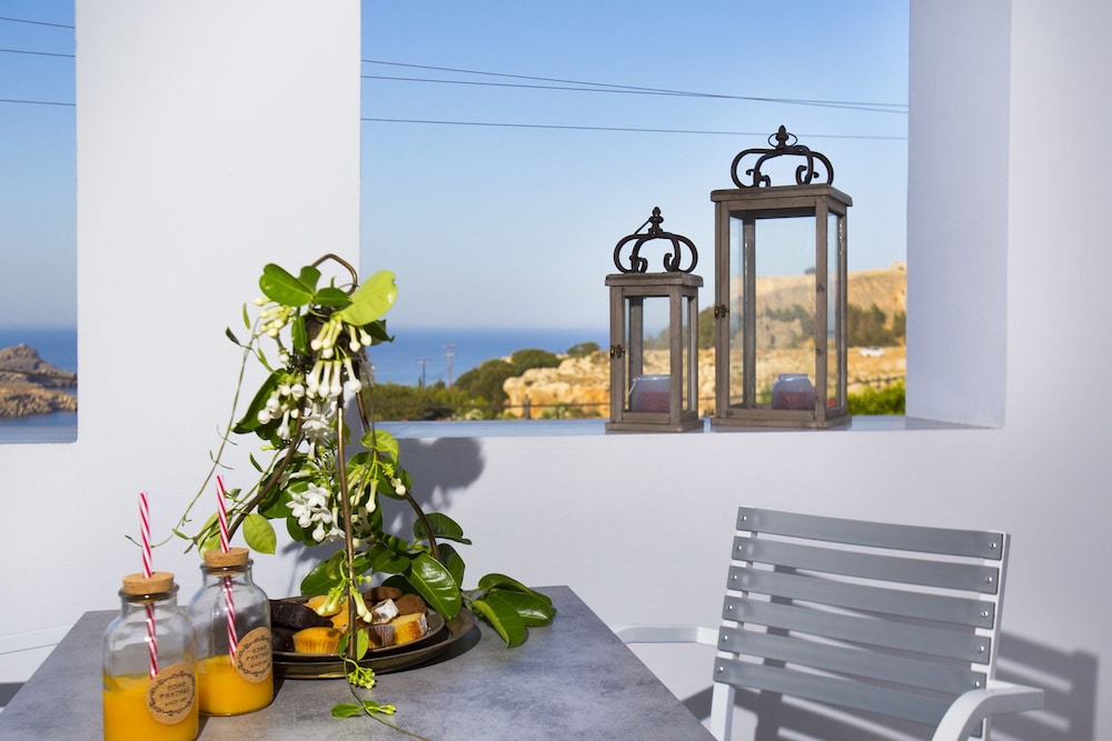 Lindos Portes Suites photo2