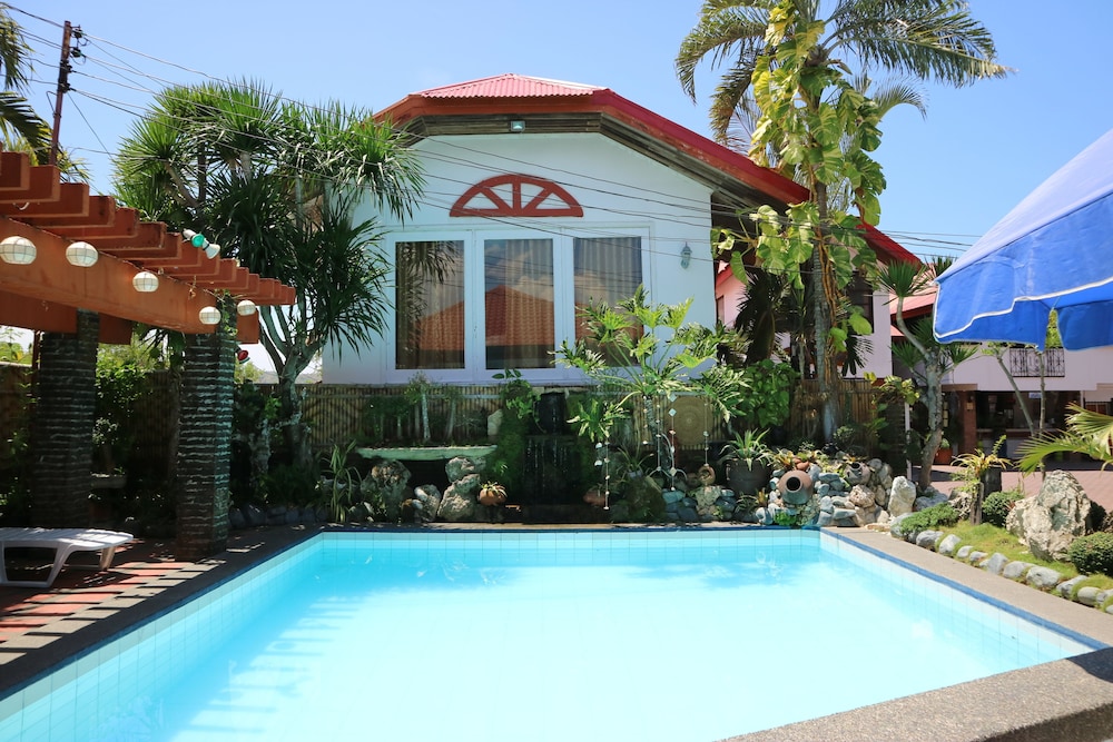 Isla Bonita Beach Resort 63/67