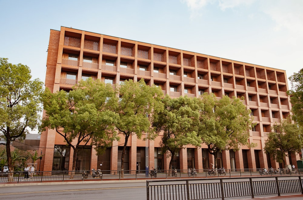 Hyatt Place Jingdezhen Taoxichuan 6/46