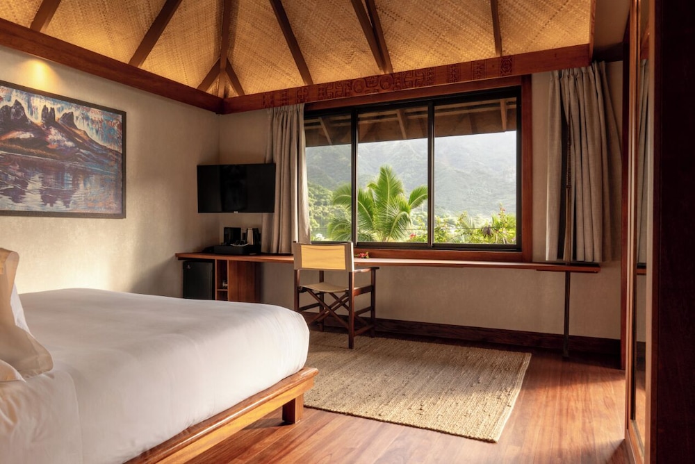 Premium, Bungalow, Queen Bed, Bay View