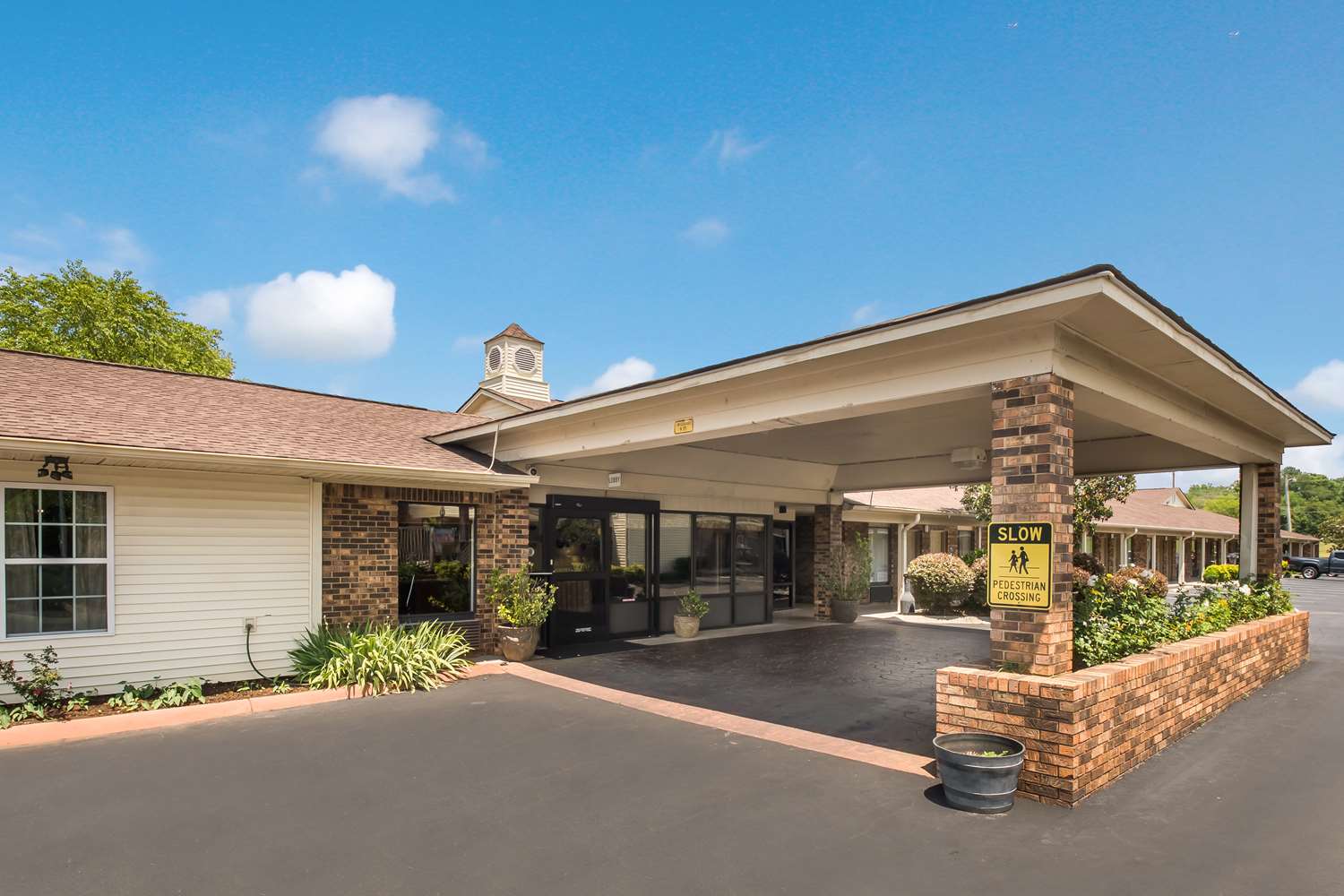 Best Western Inn Winchester 1/12