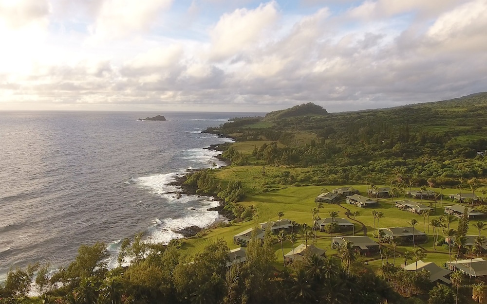 Hana-Maui Resort 40/50