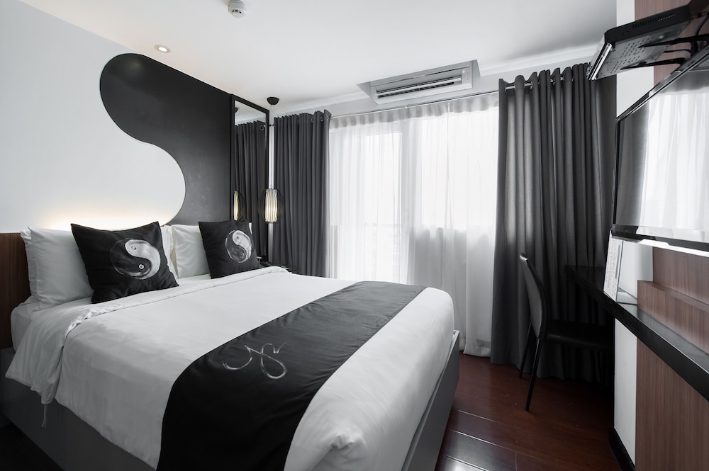 Y2 Residence Hotel 24/68