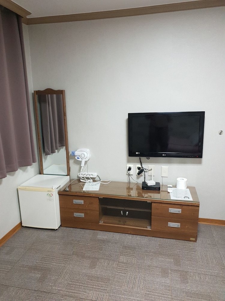 Nabizam Guesthouse 21/31