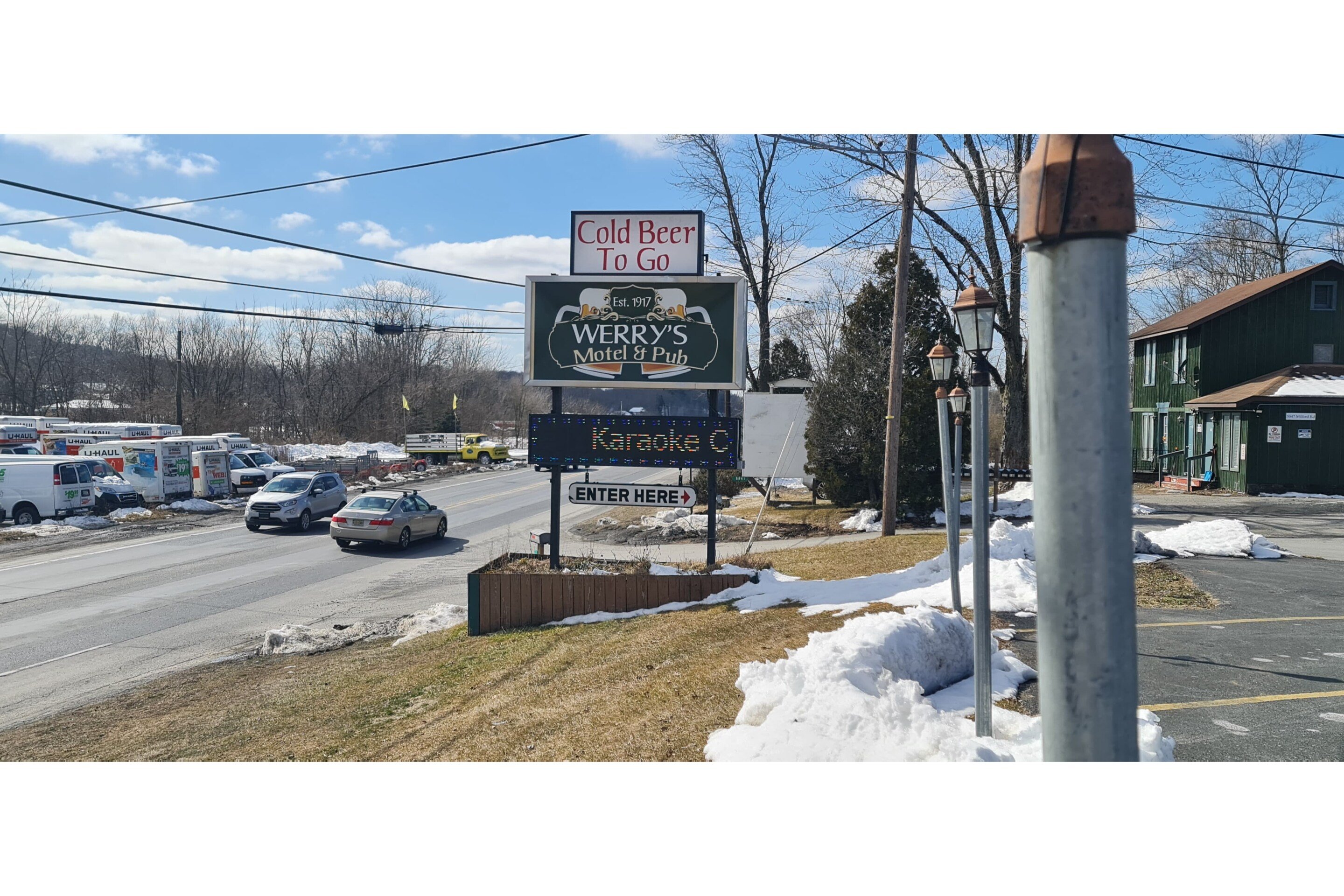 Werrys Cottages Motel & Pub 16/16
