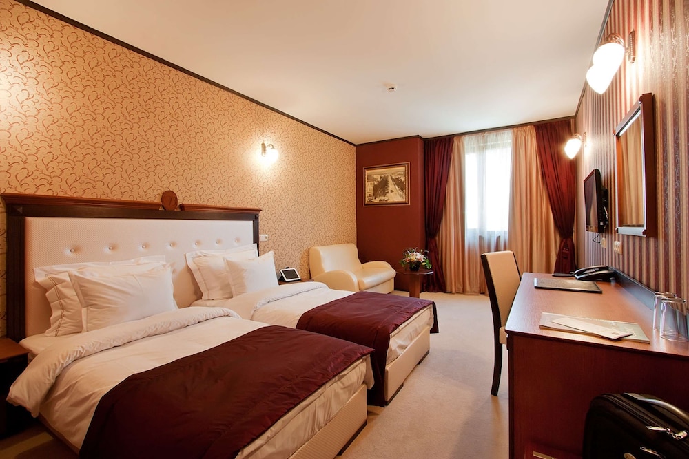 Best Western Plus Bristol Hotel 19/41