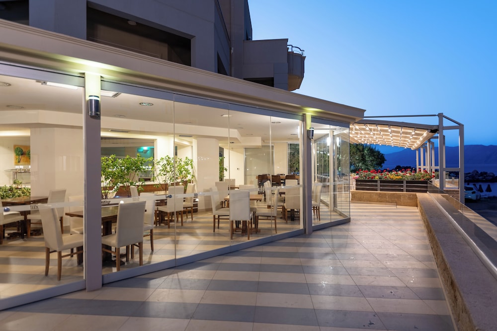 Molos Bay Hotel 36/50