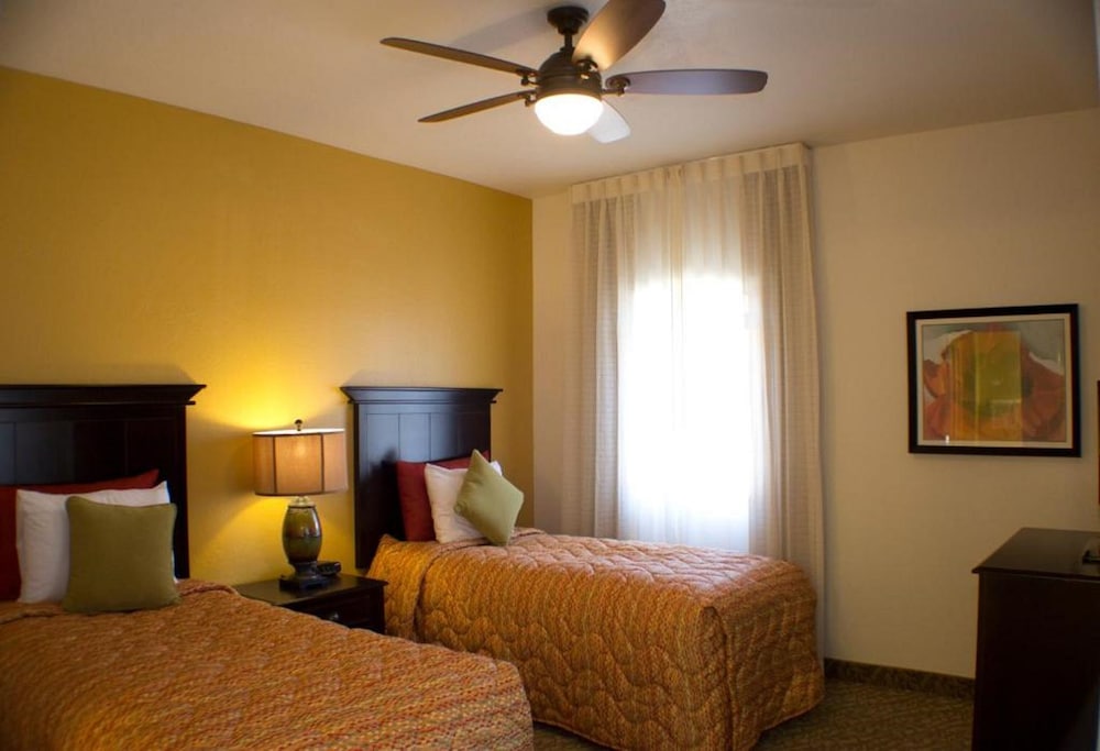 Scottsdale Camelback Resort 33/78