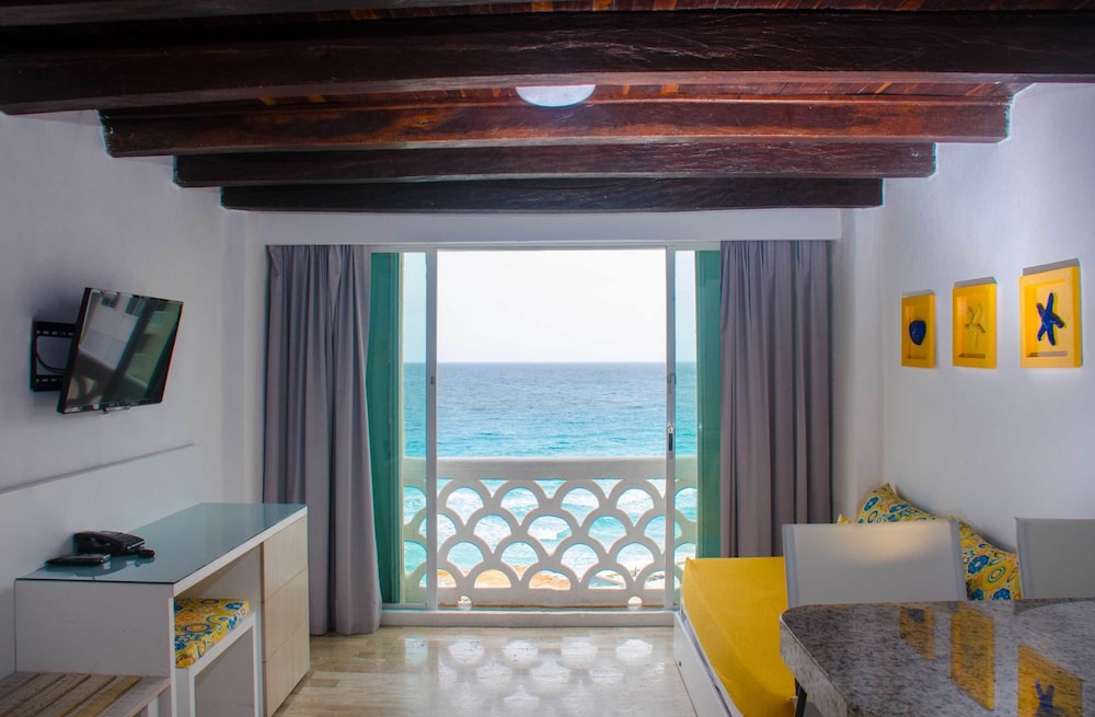 Bsea Cancun Plaza Hotel 38/69