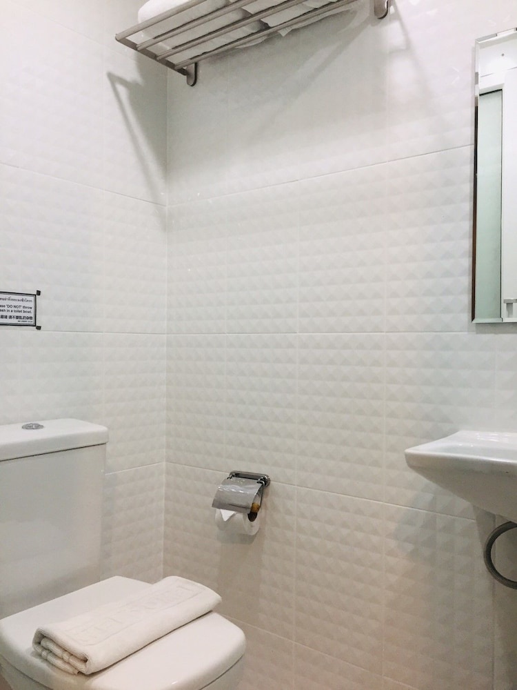 GN Luxury Hostel 50/51