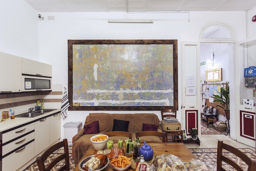 Granny's Inn - Hostel 40/50