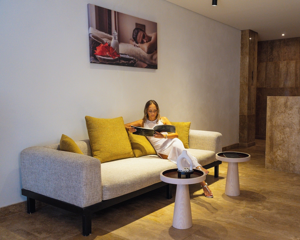 CREEK Hotel and Residences El Gouna 67/84