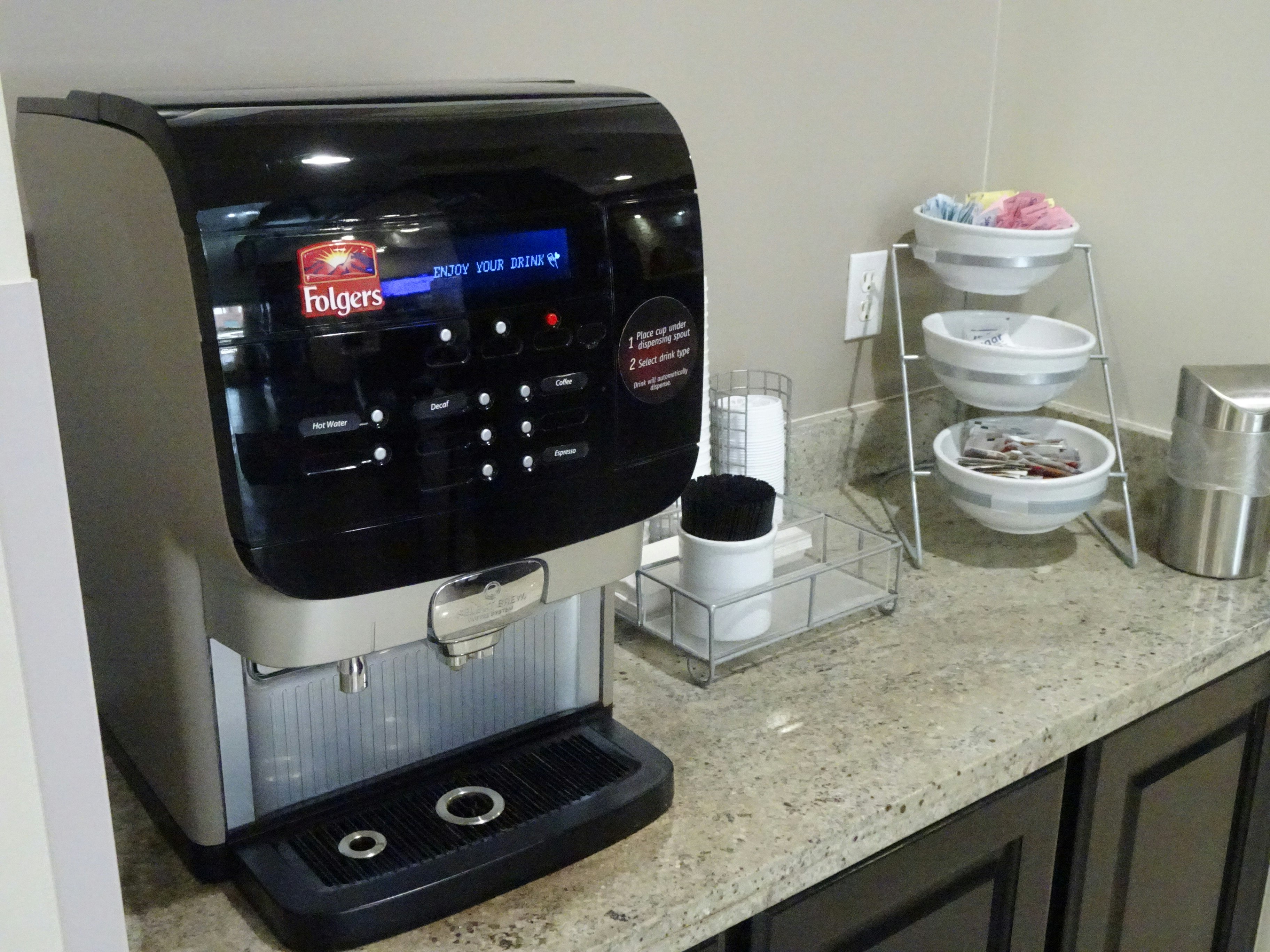 Red Roof Inn and Suites Longview 13/26