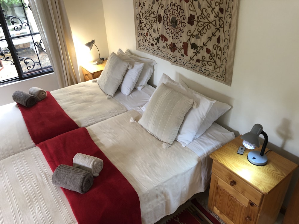 10 Alexander B&B 16/50