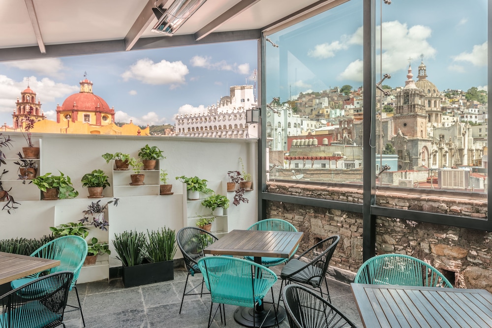 Edelmira Hotel Boutique 45/56