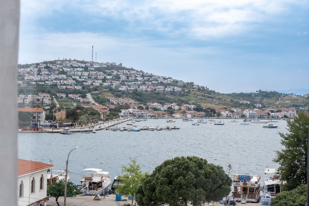 Foca Kybele Hotel 15/17