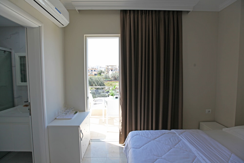 Hotel Mare 32/50
