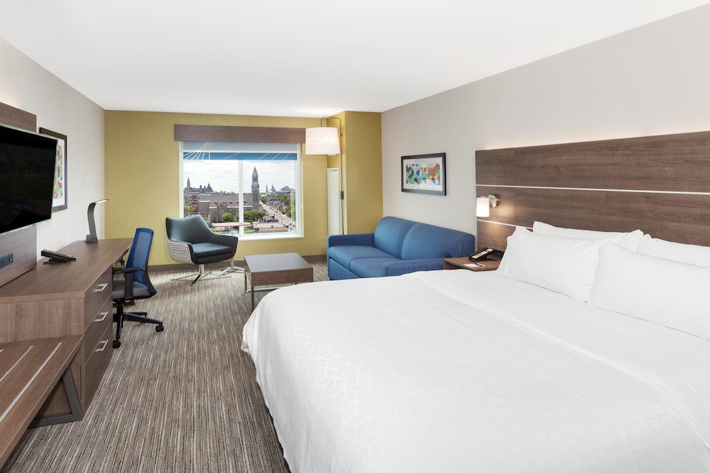 Holiday Inn Express And Suites Ottawa Downtown East 23/78