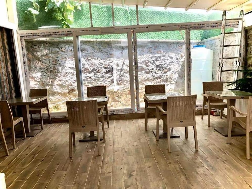White Island Boutique Otel 13/20
