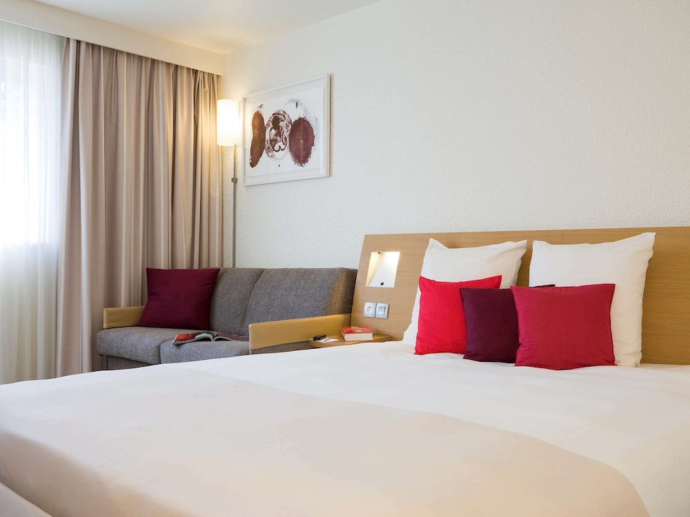 NOVOTEL ROUEN SUD 26/72