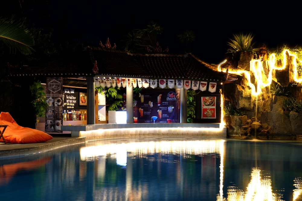 Seminyak Paradiso 55/67