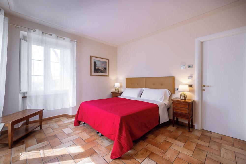 RELAIS CORTE BENEDETTO 12/74