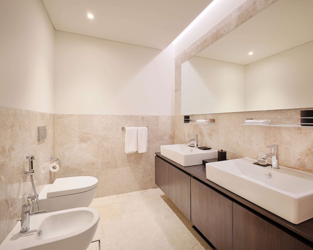 Grand Hyatt Kuwait Residences 44/44