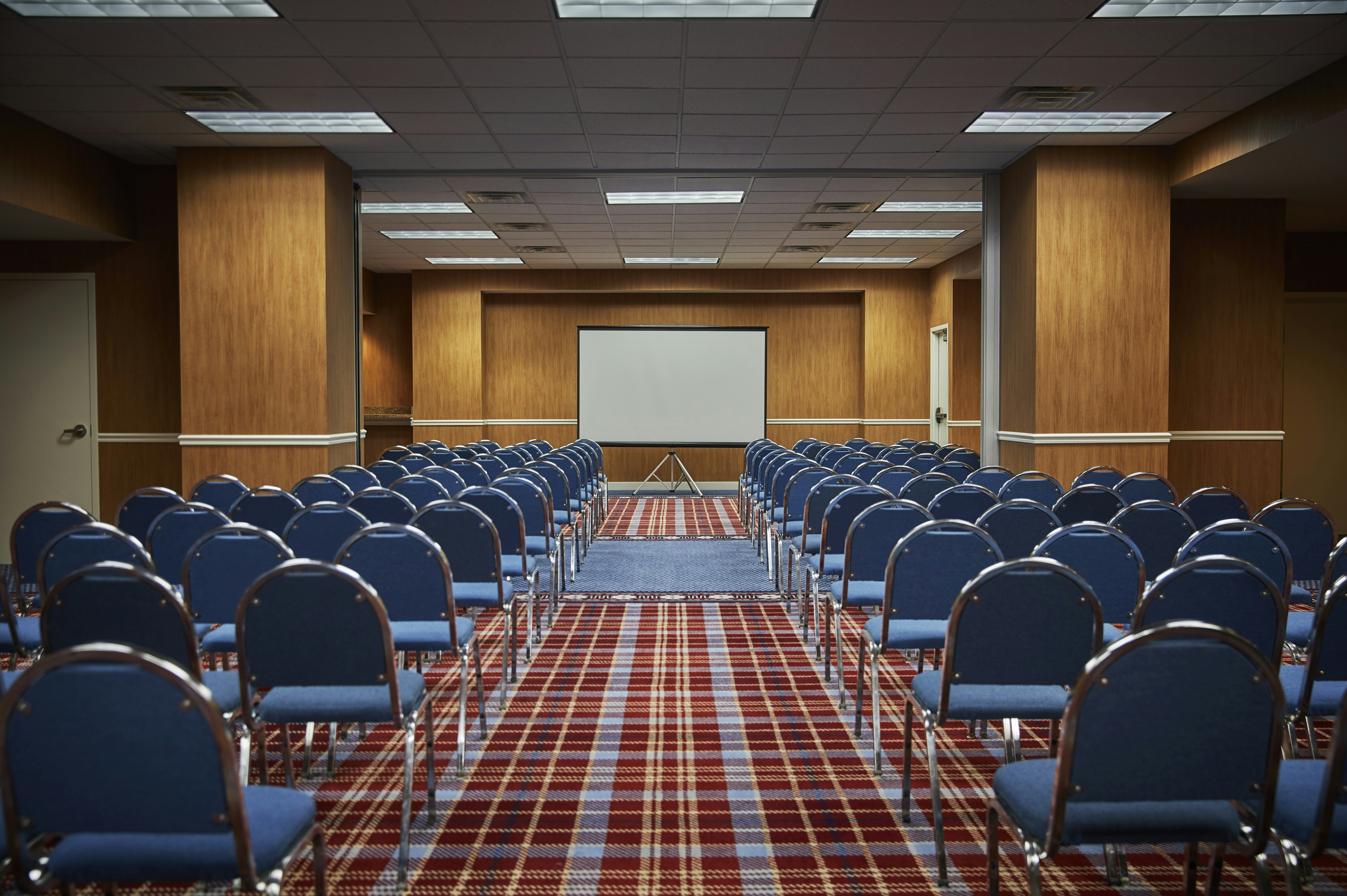 Graduate by Hilton Lincoln 36/50