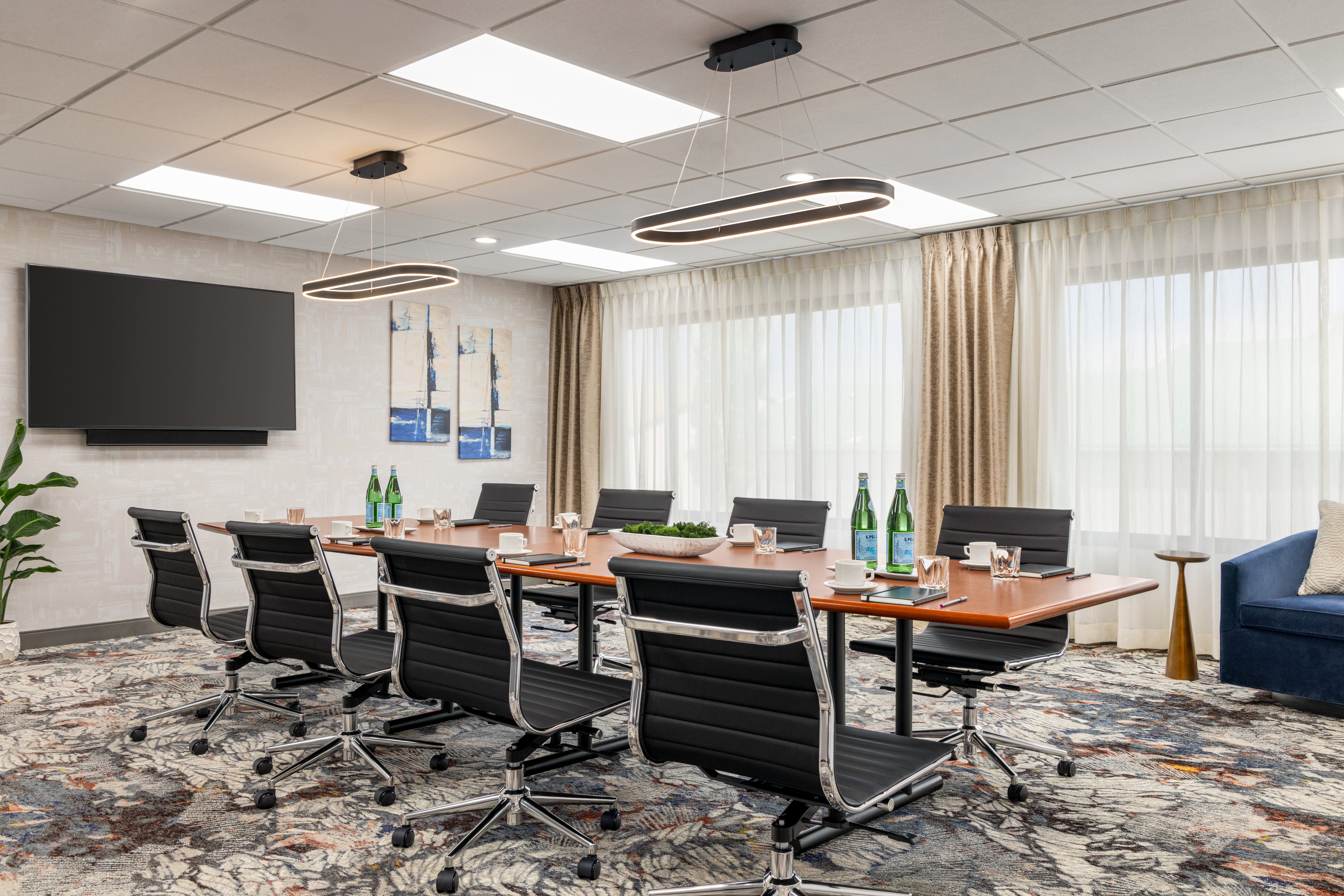 Crowne Plaza Auburn Hills 60/73