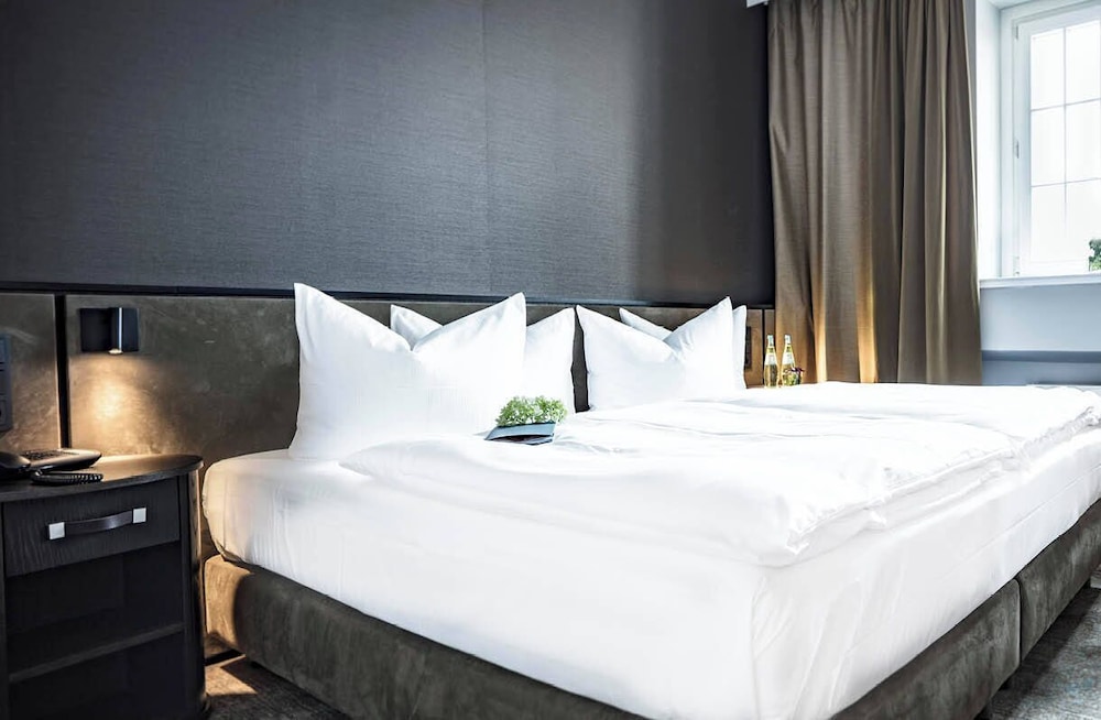 Castle, Suite, Double Bed