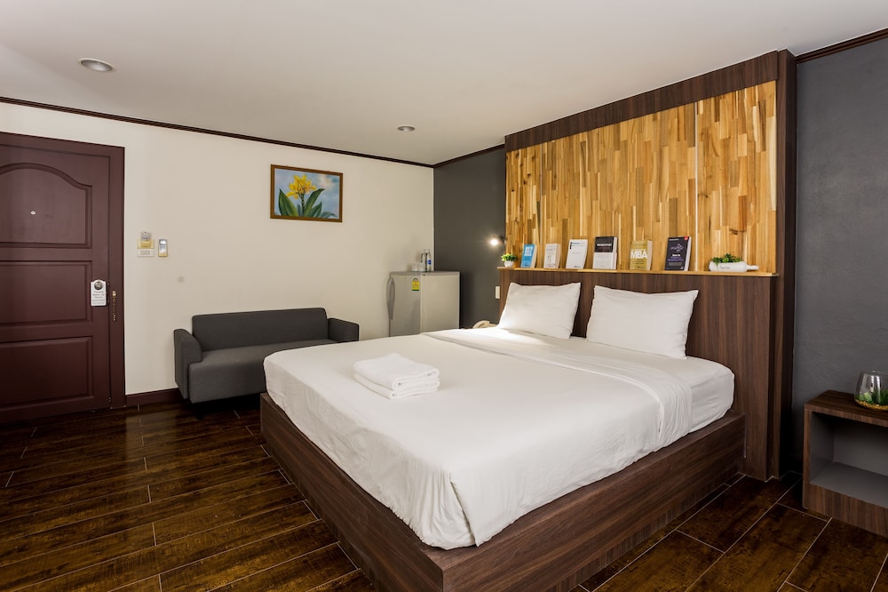 Phimai Paradise Hotel 25/50