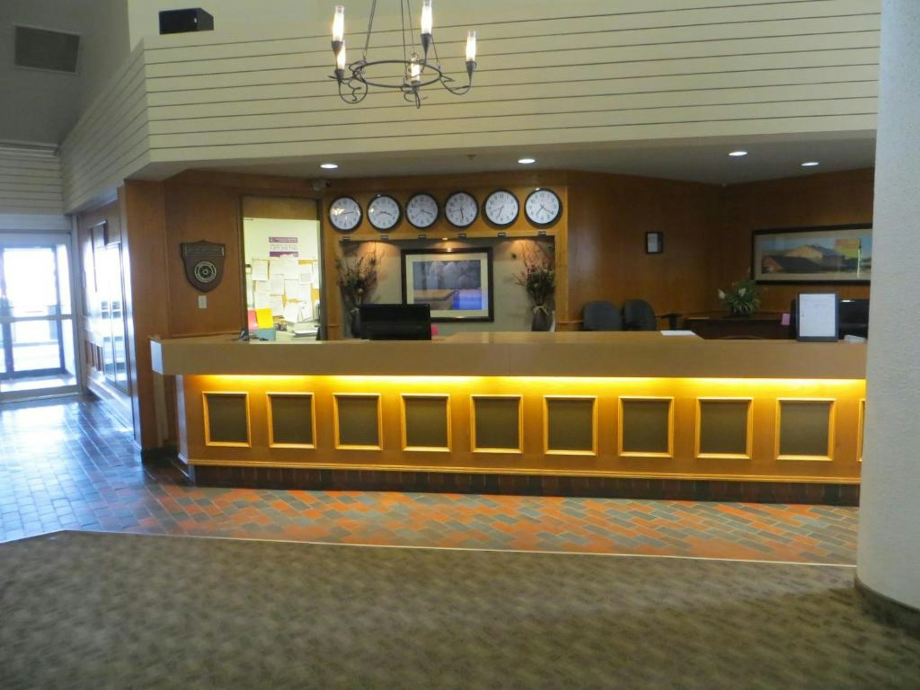 Paradise Inn &amp; Conference Centre 4/32
