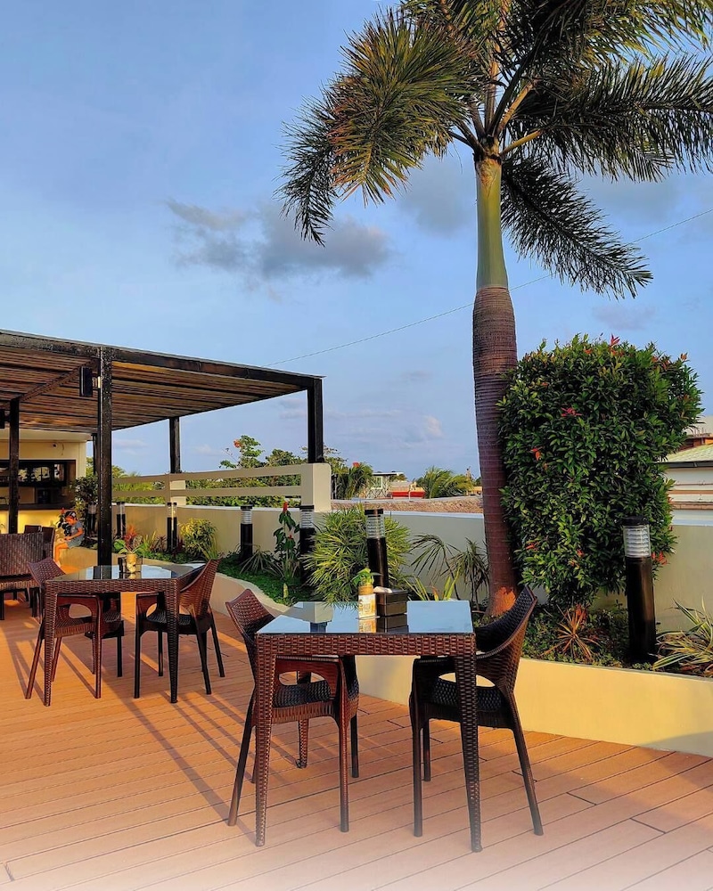 Ferra Premier Boracay by JG 50/62