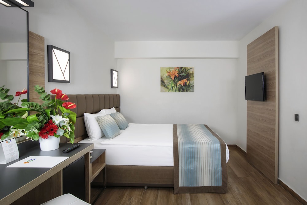 Kimeros Park Holiday Village 27/70