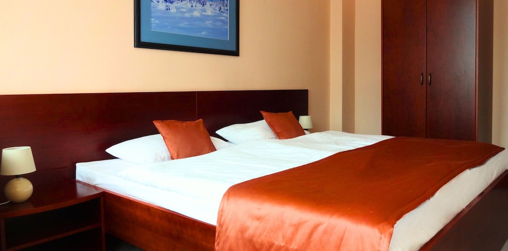 Hotel Podhradie 14/50
