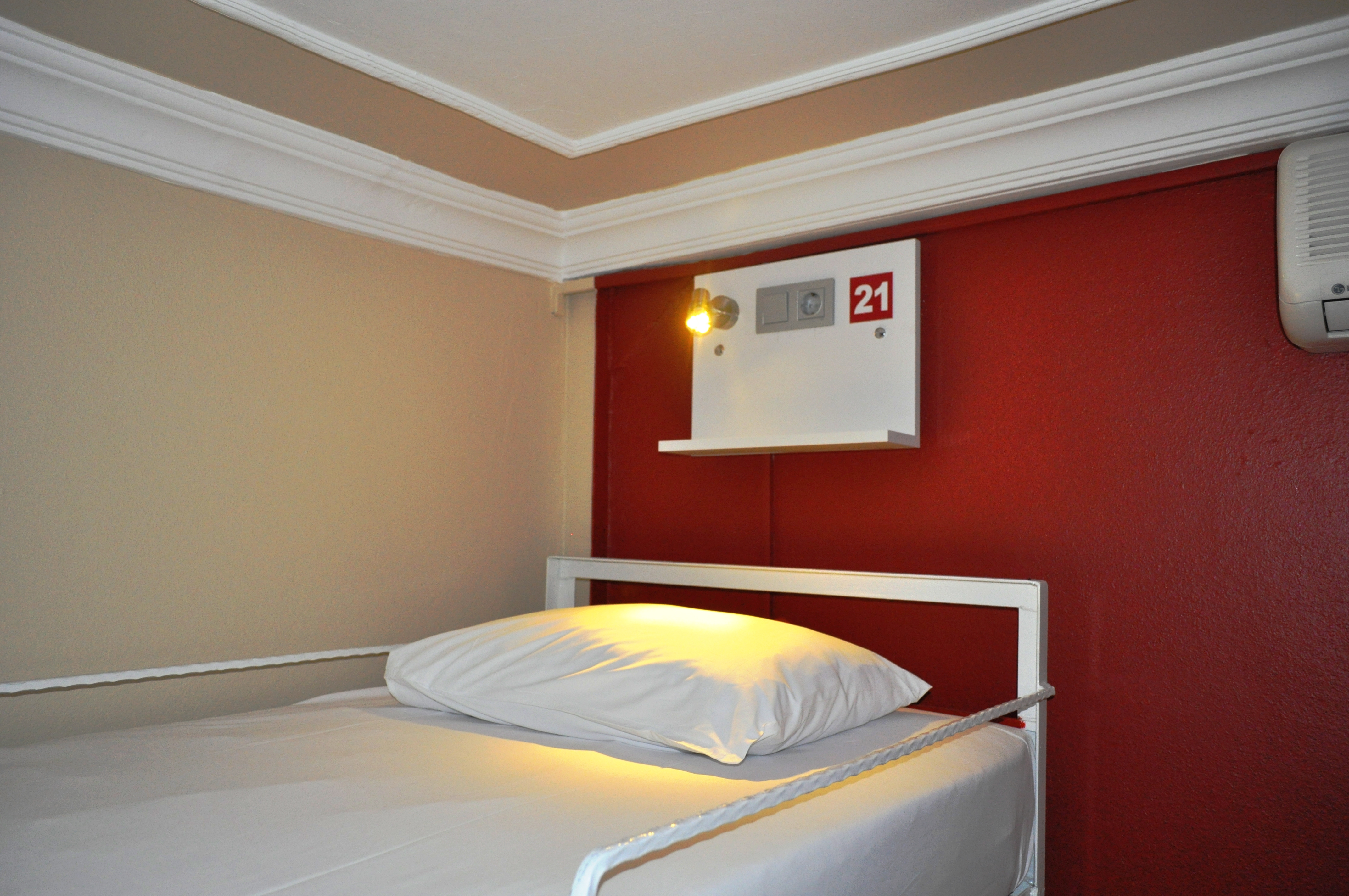 Mixed Dorm, Basement, Double Bed